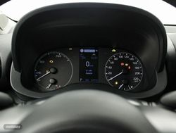 Toyota Yaris 1.5 VVT-I HEV ACTIVE PLUS 5P - Miniatura 9