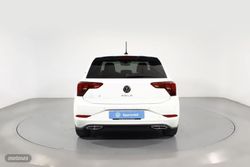 Volkswagen Polo 1.0 TSI 70KW R-LINE 5P - Miniatura 17