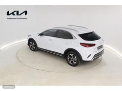 Kia XCeed 1.5 MHEV Drive 140 CV DCT MY25 - Miniatura 6