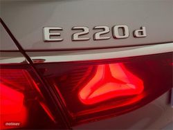 Mercedes Clase E 220 d - Miniatura 18