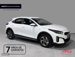 Kia XCeed 1.0 T-GDi Drive 100CV - Miniatura 1