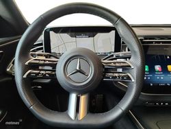 Mercedes Clase E 300 de con tecnología hibrida EQ - Miniatura 8