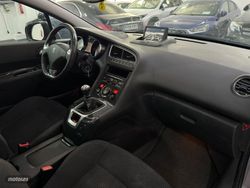 Peugeot 5008 1.6 BlueHDi Style 7 PLZ 120 CV - Miniatura 10