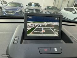 Peugeot 5008 1.6 BlueHDi Style 7 PLZ 120 CV - Miniatura 17