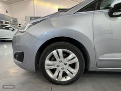 Peugeot 5008 1.6 BlueHDi Style 7 PLZ 120 CV - Miniatura 25