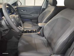 Hyundai Kona HEV 1.6 GDI Tecno DT 138 - Miniatura 9