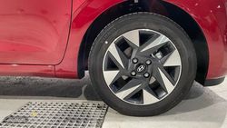 Hyundai i10 1.0 MPI Klass - Miniatura 2