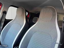 Renault Twingo 900 TCE 90CV - Miniatura 10