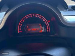 Renault Twingo 900 TCE 90CV - Miniatura 13