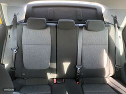 Kia Stonic Concept, Drive y GT Line - Miniatura 18