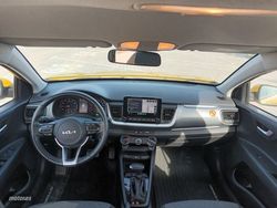 Kia Stonic Concept, Drive y GT Line - Miniatura 9