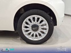 Fiat 500 1.0 Hybrid 51KW (70 CV) Dolcevita - Miniatura 11