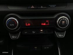 Kia Stonic 1.0 TGDI 100CV DRIVE - Miniatura 13