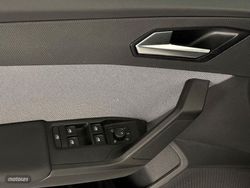 Seat Leon 1.0 TSI 110CV Style XL Vision - Miniatura 17