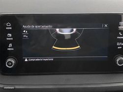 Skoda Fabia 1.0 MPI 80CV Essence - Miniatura 10