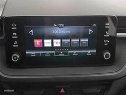 Skoda Fabia 1.0 MPI 80CV Essence - Miniatura 11