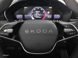 Skoda Fabia 1.0 MPI 80CV Essence - Miniatura 6