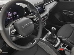 Skoda Fabia 1.0 MPI 80CV Essence - Miniatura 8