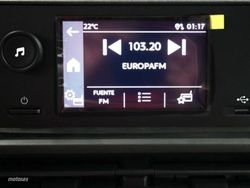 Peugeot Expert 2.0 BlueHDI 180CV Standar EAT8 9 Plazas - Miniatura 11