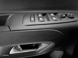 Citroen Berlingo 1.5 BlueHDI 100CV Shine - Miniatura 15