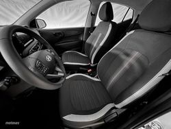 Hyundai i10 1.0 MPI 66CV Essence - Miniatura 11