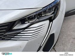 Peugeot 3008 300 e-EAT8 Allure Pack - Miniatura 22