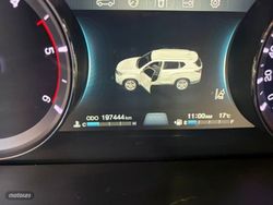 Ssangyong Rexton D22 DTR 4x2 Premium 7 plazas - Miniatura 13
