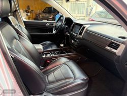 Ssangyong Rexton D22 DTR 4x2 Premium 7 plazas - Miniatura 34