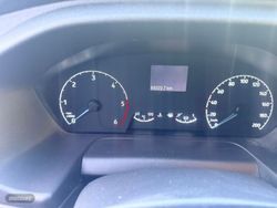 Ford Transit Kombi L1 Trend 2.0 TDCi 96 kW - Miniatura 13
