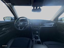 Ssangyong Korando G15T 4x2 Line 109 kW - Miniatura 17