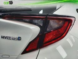 Toyota C-HR 1.8 125H Active - Miniatura 10