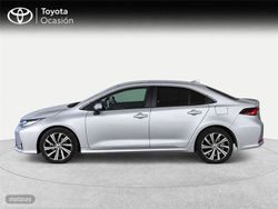 Toyota Corolla 1.8 125H STYLE E-CVT SEDAN - Miniatura 3