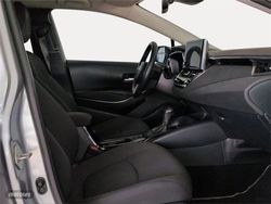 Toyota Corolla 1.8 125H STYLE E-CVT SEDAN - Miniatura 6