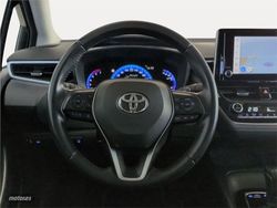 Toyota Corolla 1.8 125H STYLE E-CVT SEDAN - Miniatura 9