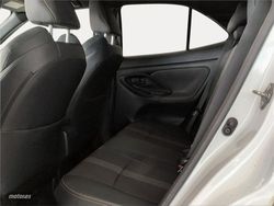 Toyota Yaris Cross 1.5 120H Adventure - Miniatura 7