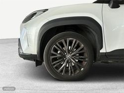 Toyota Yaris Cross 1.5 120H Adventure - Miniatura 16