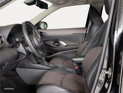 Toyota Yaris Cross 1.5 120H Style - Miniatura 12