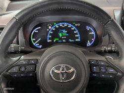 Toyota Yaris Cross 1.5 120H Style - Miniatura 13