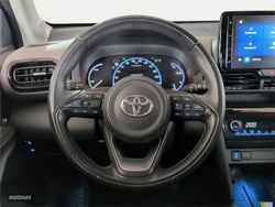 Toyota Yaris Cross 1.5 120H Style - Miniatura 9