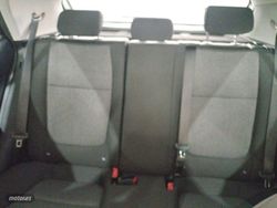 Kia Stonic 1.2 DPi 62kW (84CV) Drive - Miniatura 19