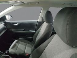 Kia Stonic 1.2 DPi 62kW (84CV) Drive - Miniatura 6