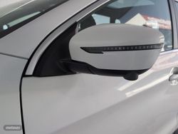 Nissan Qashqai DIG-T 115 N-Connecta Xtronic 85 kW (115 CV) - Miniatura 24
