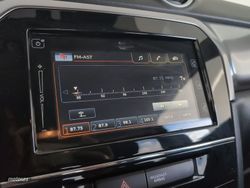 Suzuki Vitara 1.5 Hybrid GLE Strong Auto 85 kW (116 CV) - Miniatura 17