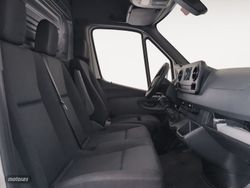 Mercedes Sprinter Furgón 315 CDI Medio 3.5T T. Alto 110 kW (150 CV) - Miniatura 11