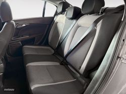 Fiat Tipo 1.3 Multijet Easy 70 kW (95 CV) - Miniatura 11
