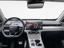 EBRO S800 1.6 TGDI Luxury DCT 108 kW (147 CV) - Miniatura 8