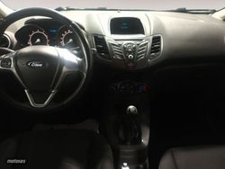 Ford Fiesta 1.25 Duratec Trend 60 kW (82 CV) - Miniatura 6
