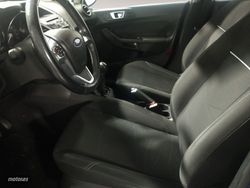 Ford Fiesta 1.25 Duratec Trend 60 kW (82 CV) - Miniatura 8