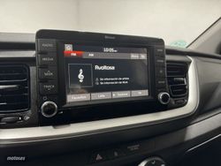 Kia Stonic 1.2 CVVT Concept Eco-Dynamic 62 kW (84 CV) - Miniatura 17
