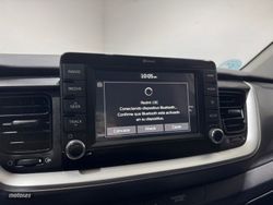 Kia Stonic 1.2 CVVT Concept Eco-Dynamic 62 kW (84 CV) - Miniatura 18